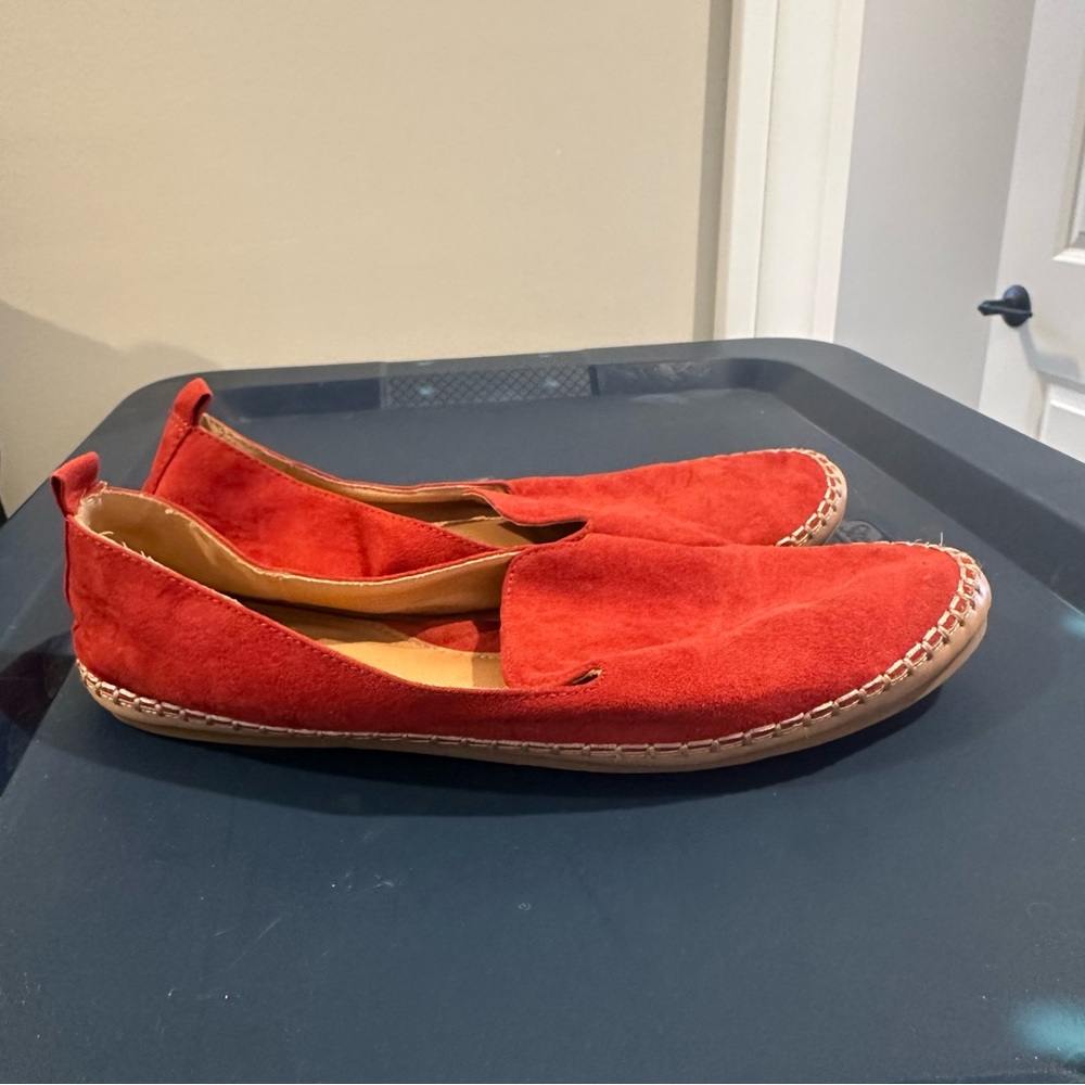 Universal Thread Juliet slip on loafers